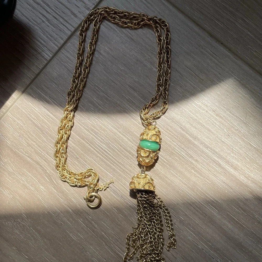 Vintage Tacoa‎ Gold Tone Necklace with Tassel Pendant 18 inch Green Enamel
